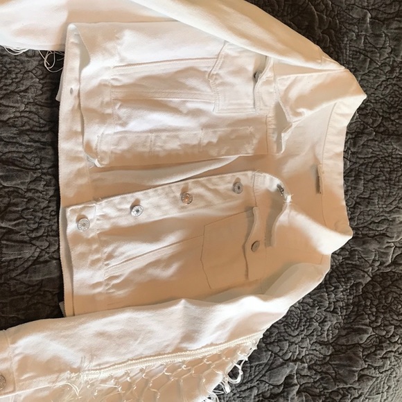 WIFEY jean jacket with frills - Picture 3 of 3